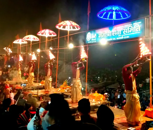 Prayagraj Varanasi Ayodhya Tour – Uttar Pradesh Spiritual & Heritage Journey