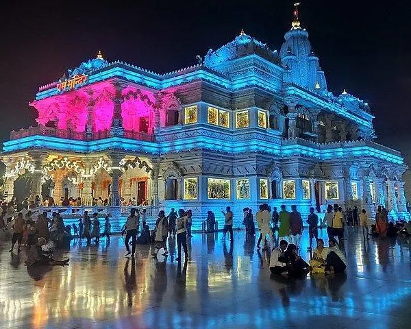 Mathura Vrindavan Braj Darshan Tour – 4 Days Krishna Bhakti & Pilgrimage Package