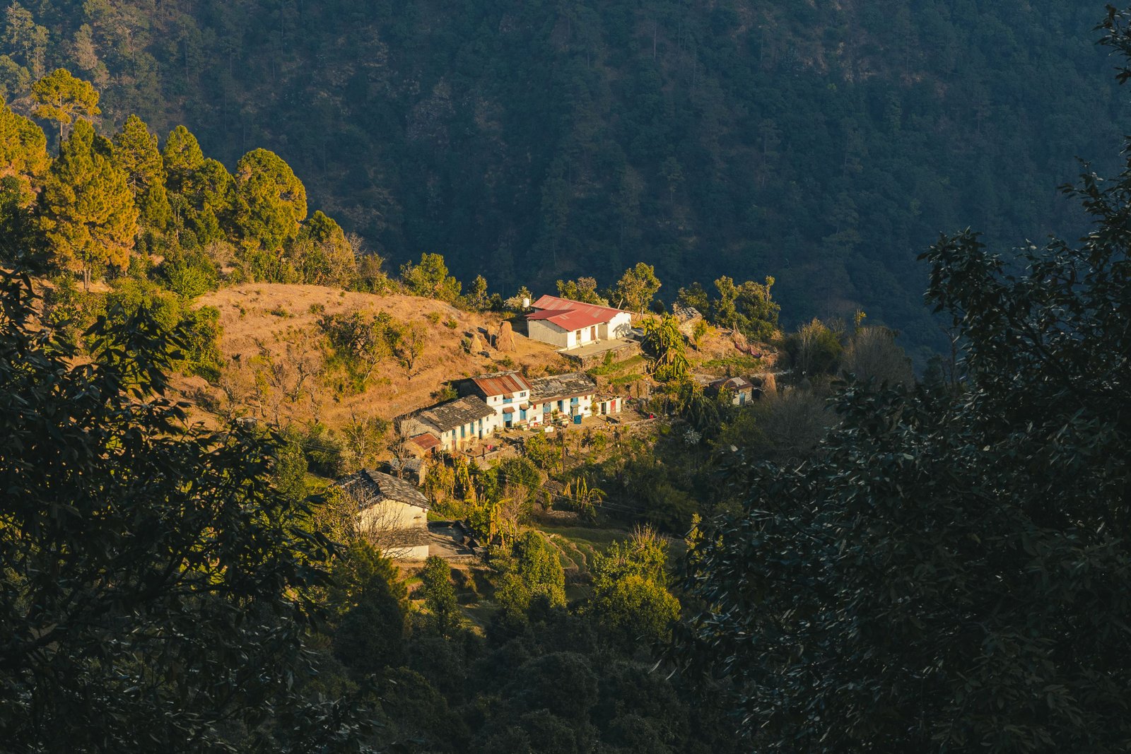 Romantic Getaway to Garhwal – Love in the Hills
